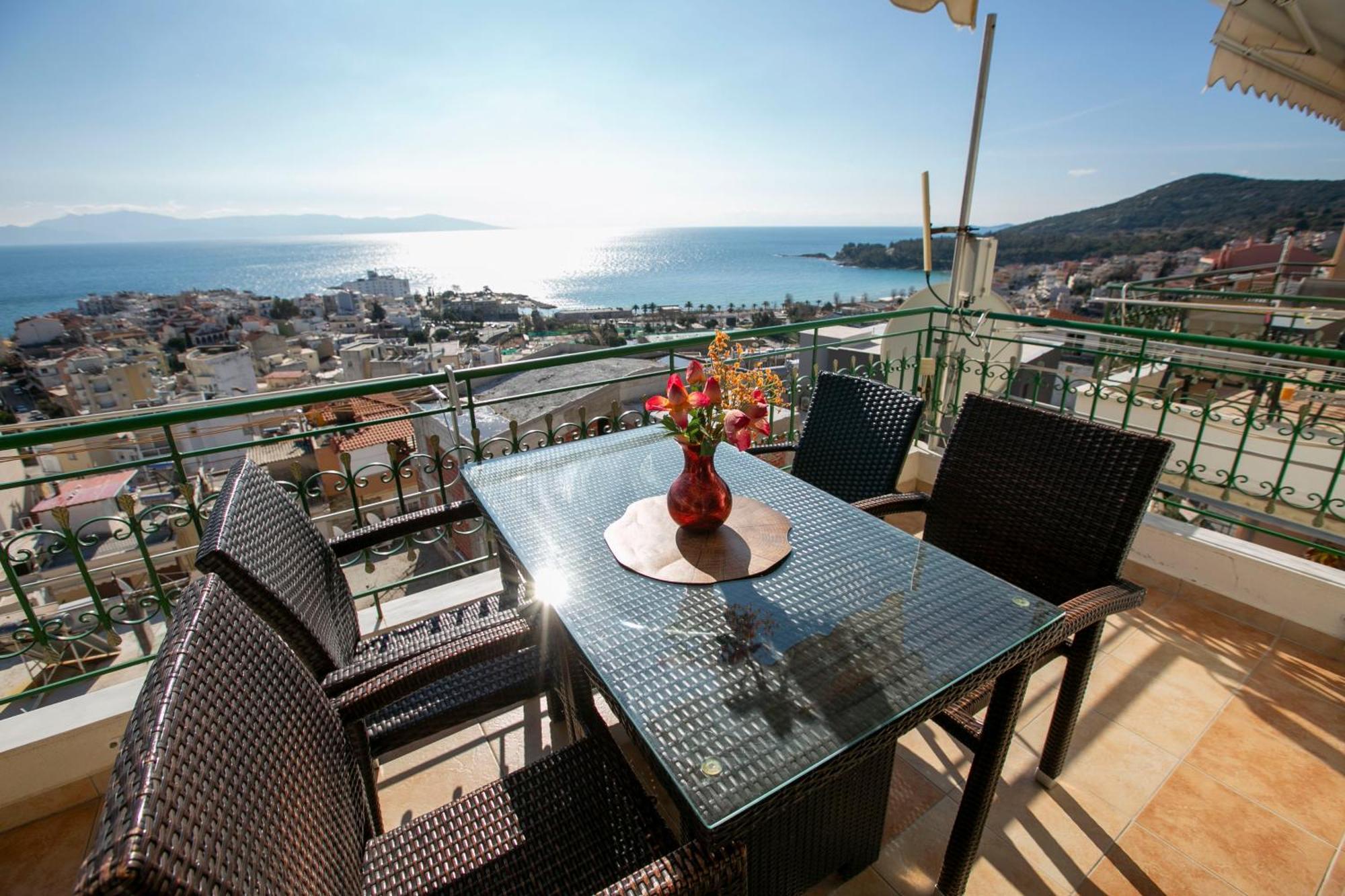Blue Sky Appartment Kavala Exteriör bild
